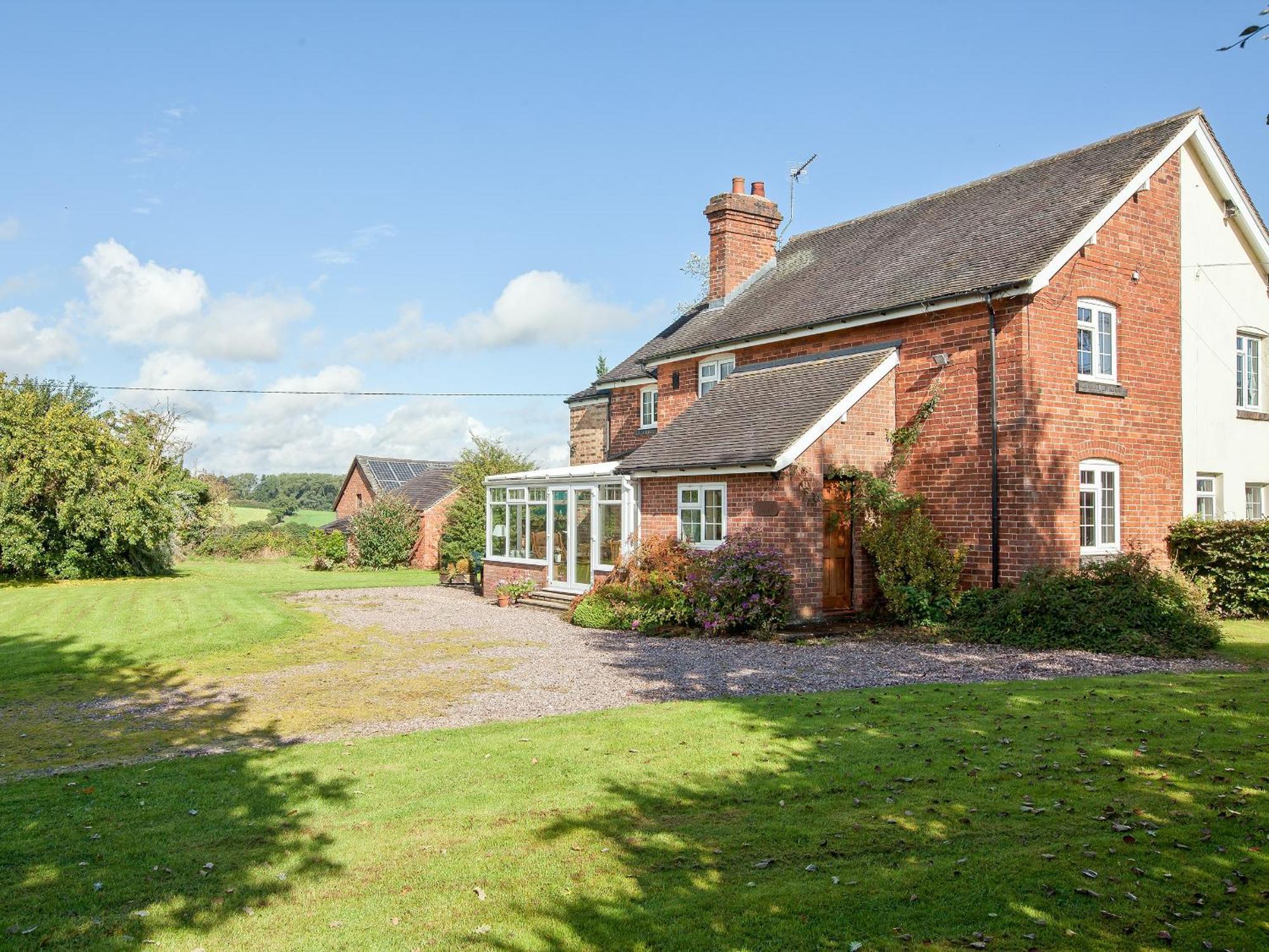 Fir Tree Cottage Standon Bagian luar foto